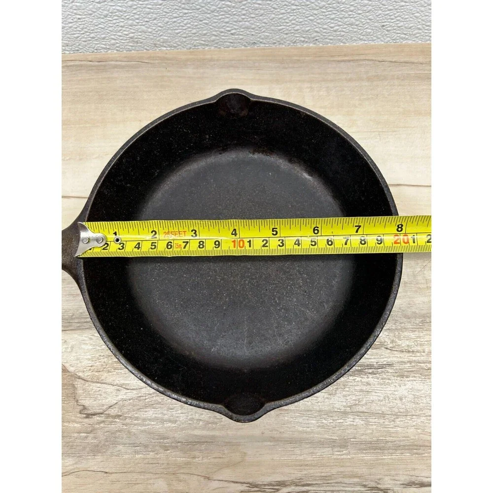 Vintage Lodge 5SK Cast Iron 8 Inch Skillet Pan Outdoor/Indoor Made In USA